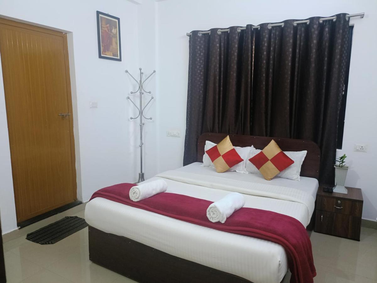 Grace Munnar Residency Bed & Breakfast Bagian luar foto